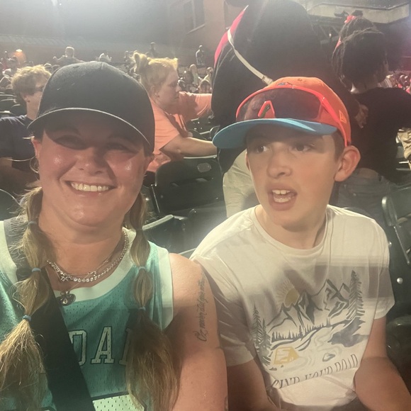 Meet your Posher, Jessica - Picture 7 of 16